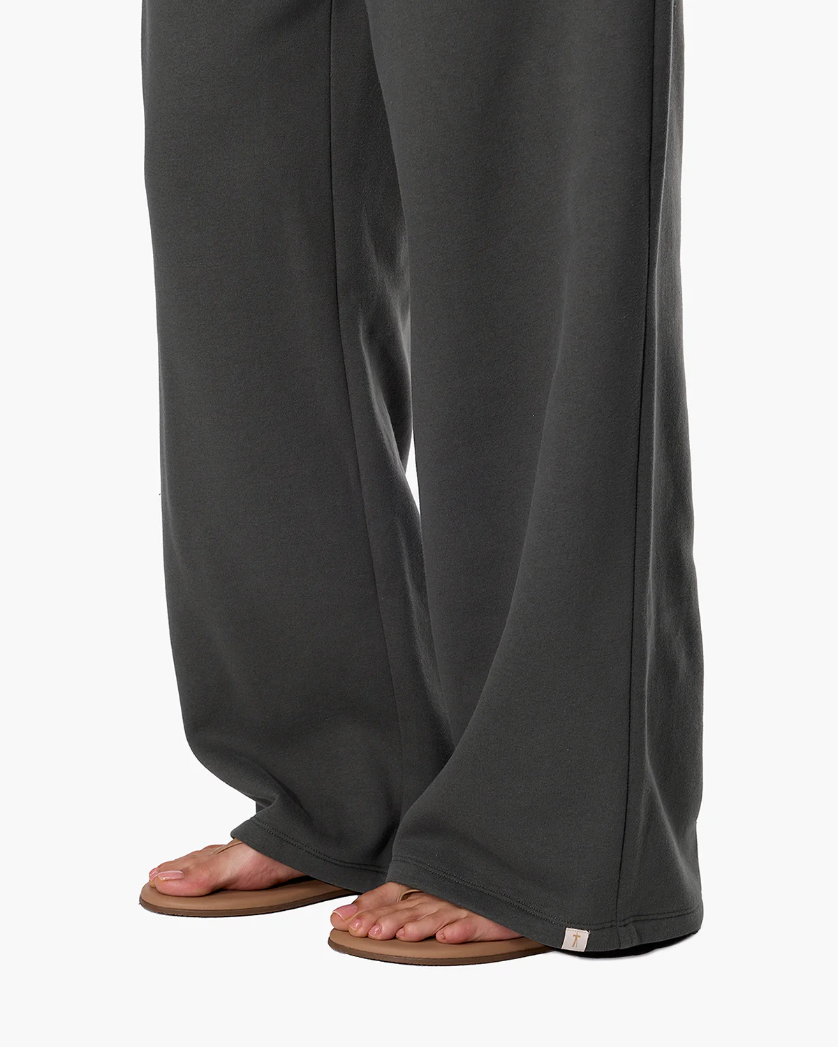 CloudSoft Wide Leg Jogger - Green - Image 4