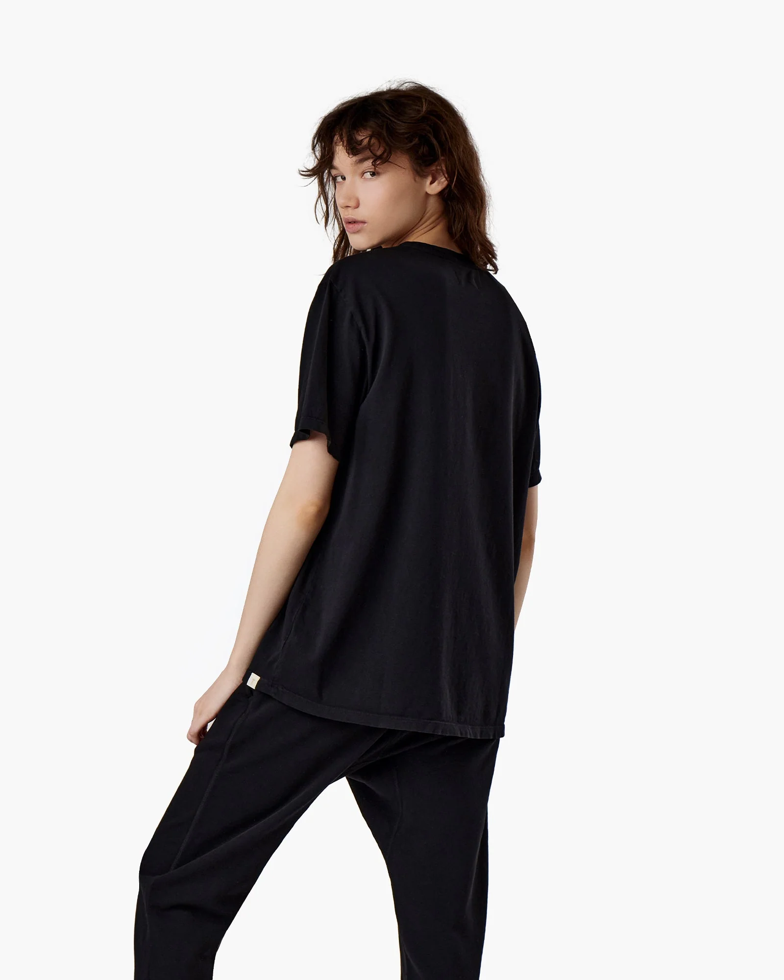 Core Classic Tee - Black - Image 4