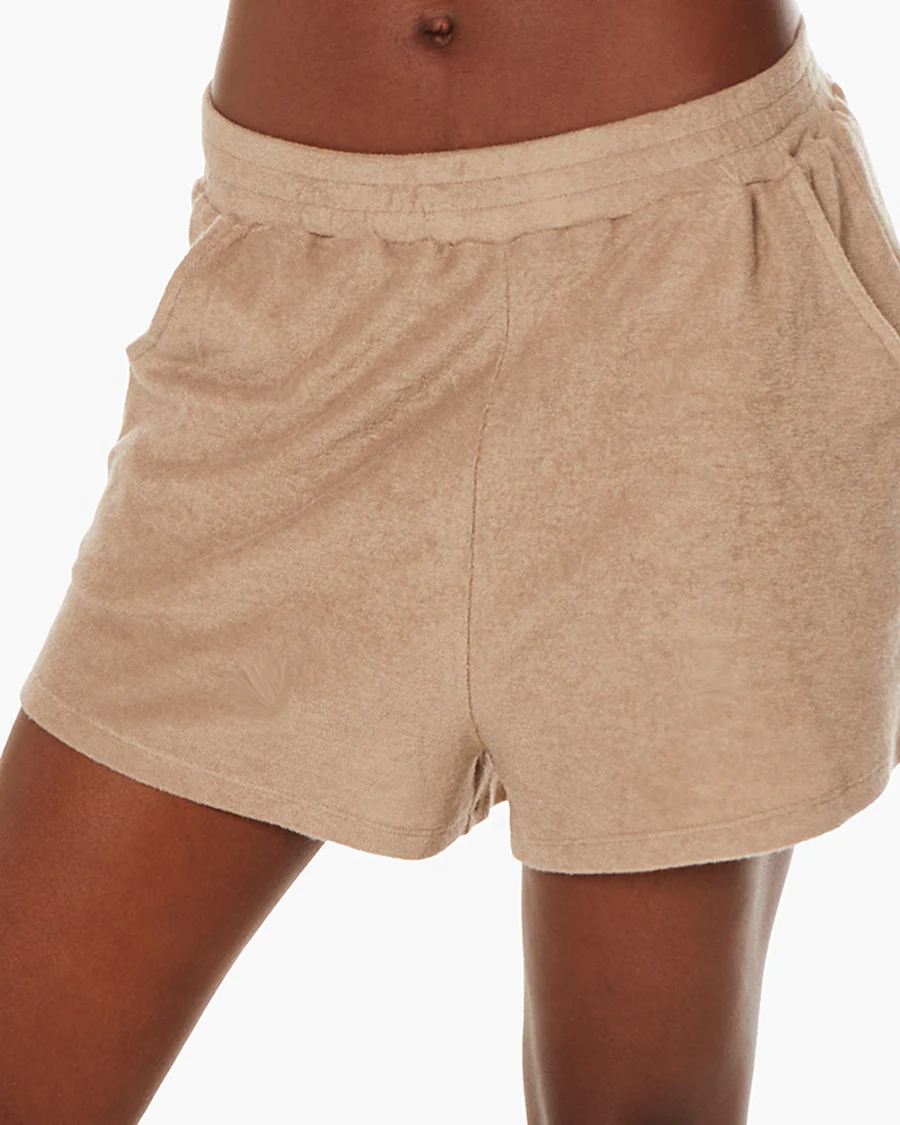 Soleil Chic Short - Desert - Image 5